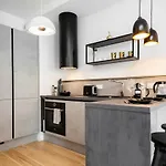 Dzielna By Renters